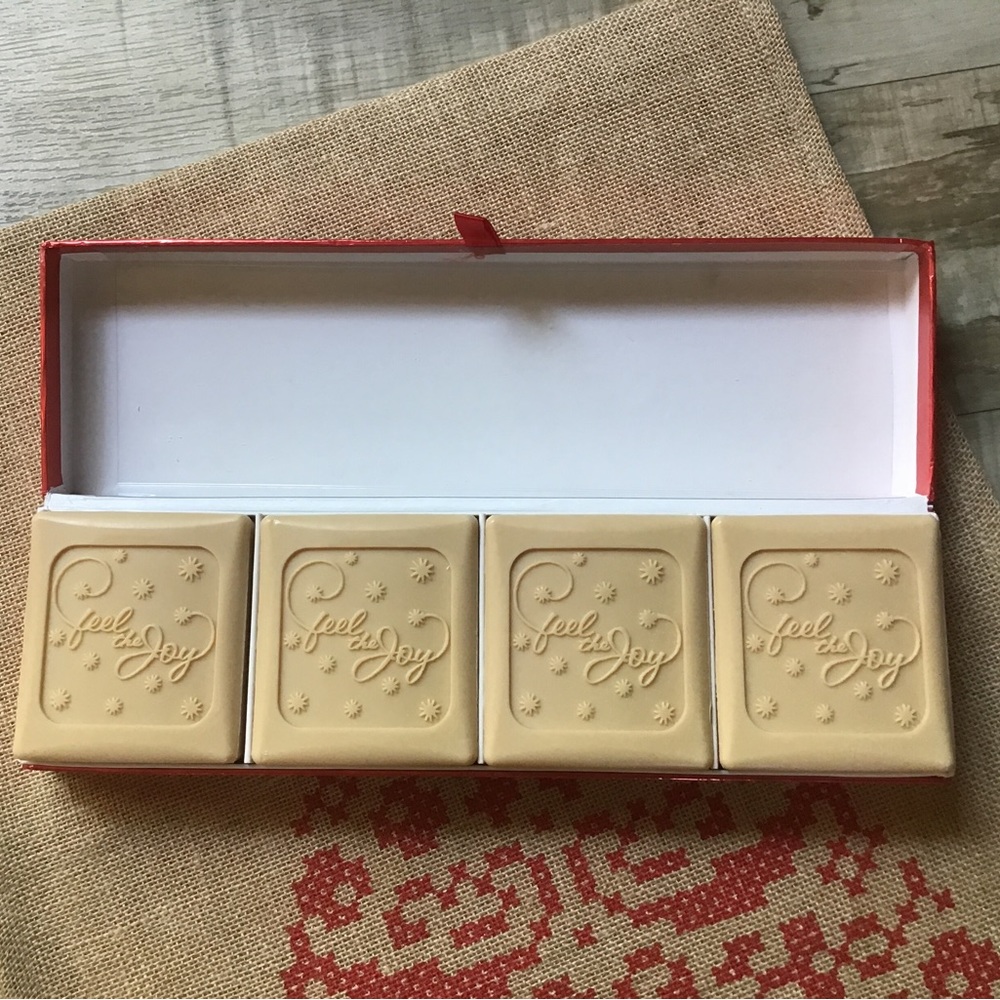 Commonwealth CST luxury soap.  cinnamon vanilla